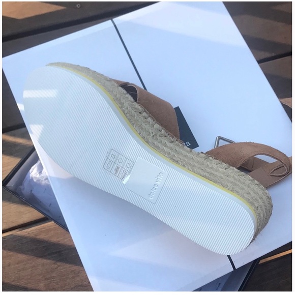 Dolce Vita brown suede sandals ~ New with box!!! - Picture 3 of 4
